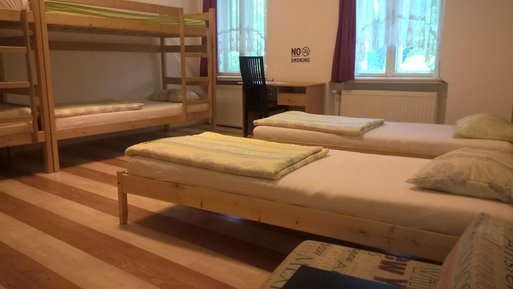 Hostel 66 Сегед Экстерьер фото