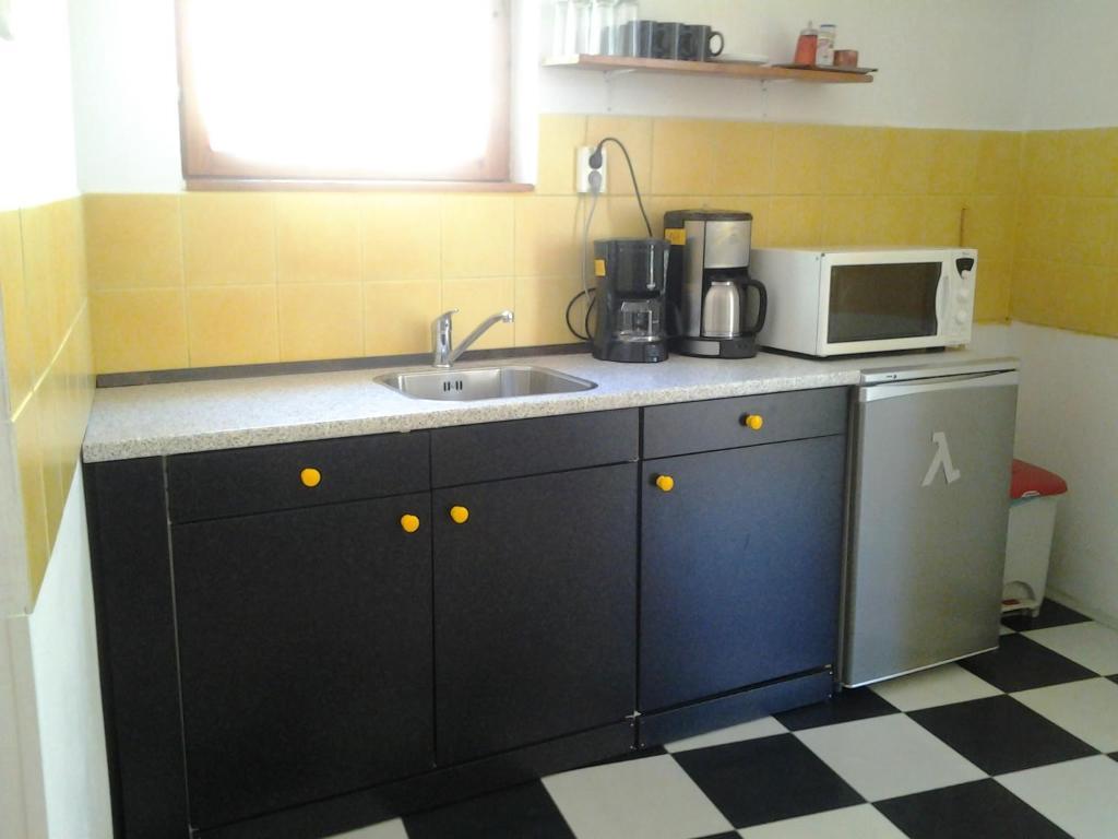 Hostel 66 Сегед Экстерьер фото
